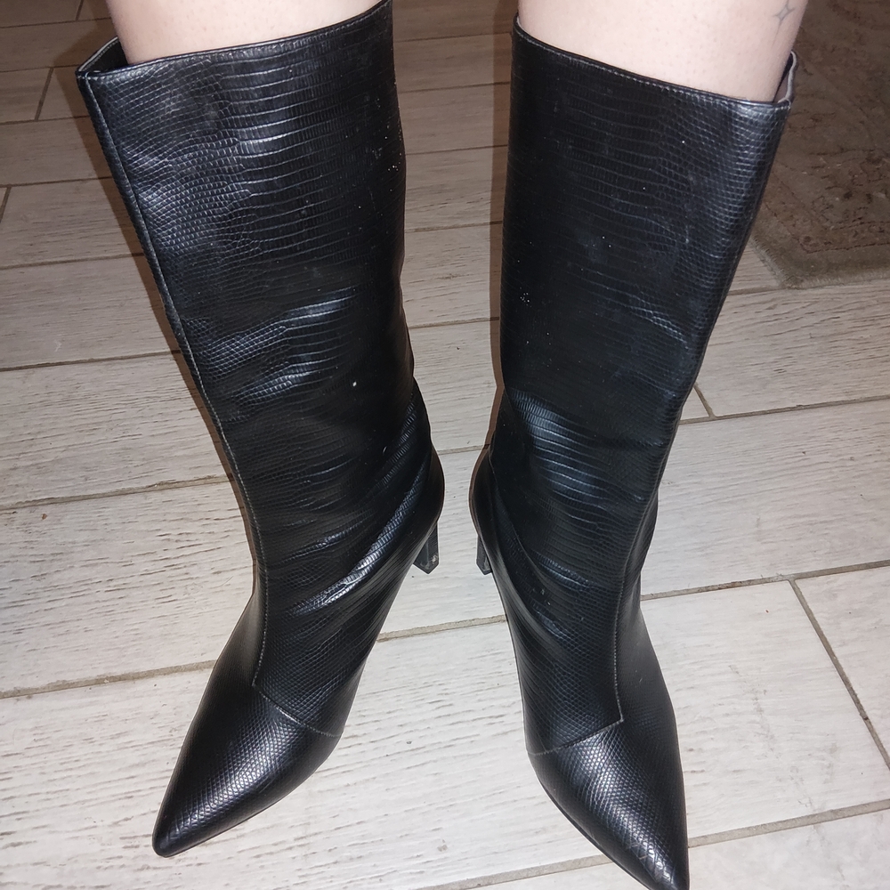 Shoe Dazzle Black Textured Heeled Boots